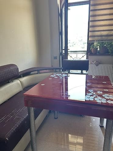 Divan və masa dəstləri: İşlənmiş, Künc divan, Mətbəx üçün, Açılan — 4