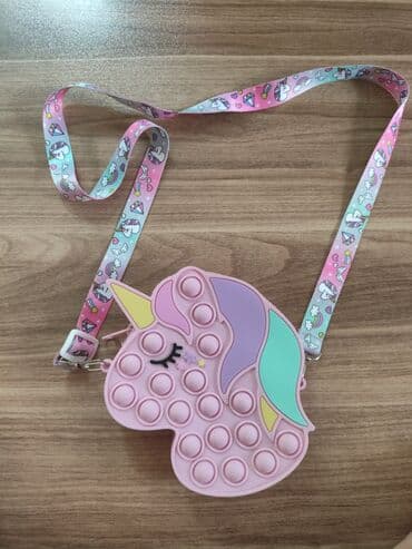 uwaq wekilleri: Oyuncaq — 1