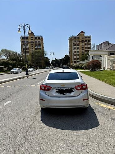 Chevrolet Cruze: 1.4 l | 2016 il 239000 km Sedan
