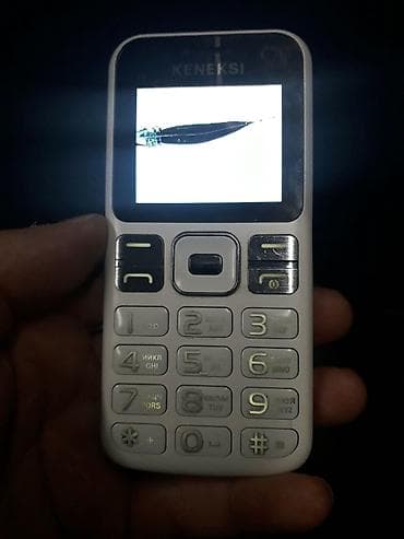 telefon akse: Mobil telefonu Keneksi satılır.Ekran xarab olub.Üstündə heçnə yoxdur ! — 1