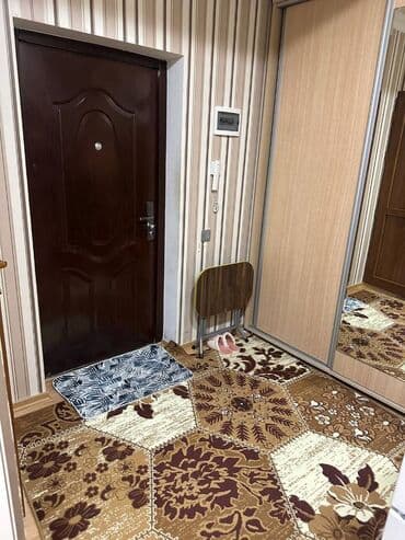 7 ci mikrorayon yeni tikili: Nərimanov rayonu,Nənəmin təndirinin yanında,2 otaqlı,təmirli,əşyalı — 6