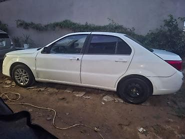 qazel kuzasi: Iran Khodro : 1.7 l | 2021 il 250000 km Sedan — 7