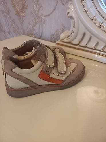 ikili dest: Rəng - Bej Tuflilər, Burberry, Ölçü: 29, Oğlan üçün — 2