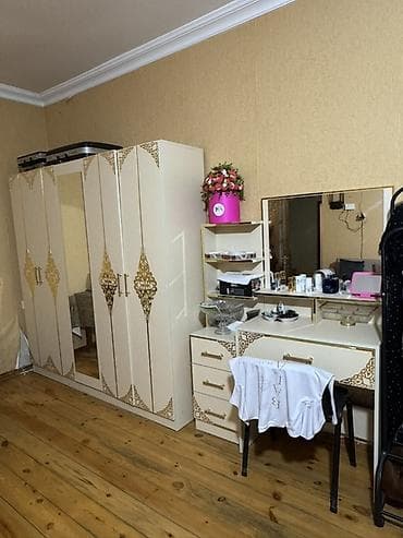 komili: Hər biri təzədir təzə evə köçürük deyə. Evdə hər şey oldugu ucun — 3