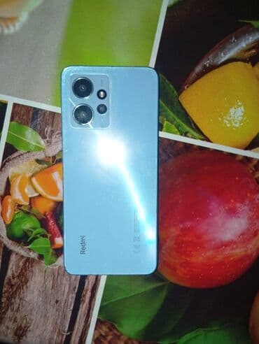 redmi a3 irşad: Redmi smartfon – açıq mavi rəng Xüsusiyyətlər: - Arxa tərəfdə üçlü — 1