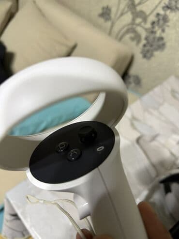 pc pultu: Meta Quest 2 VR seti - Komplekt: VR qulaqcıq/hedset, 2 ədəd hərəkət — 5