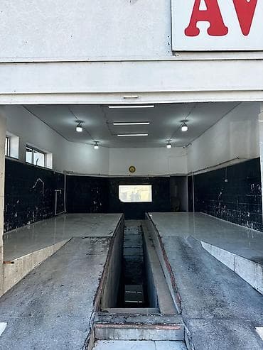 аренда гаража: Avto yuma və texniki baxış üçün tam təchizatlı boks 150 kv otaq sayisi — 3