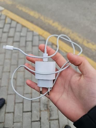 apple 8 plus 128 gb: Simsiz şarj cihazı Apple — 1