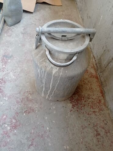 taxta bocqa: Alyuminium bidon — 4