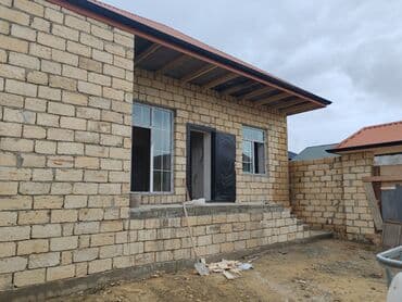 mingecevirde 3 otaqli evler: Satılır: həyət evinin tikintisi - Daş divarlı, möhkəm bünövrəli həyət — 1