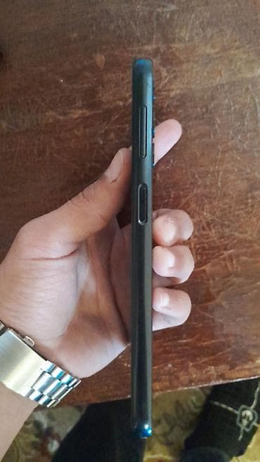 samsung telfonlari: Samsung Galaxy A22, rəng - Qara, Barmaq izi — 3