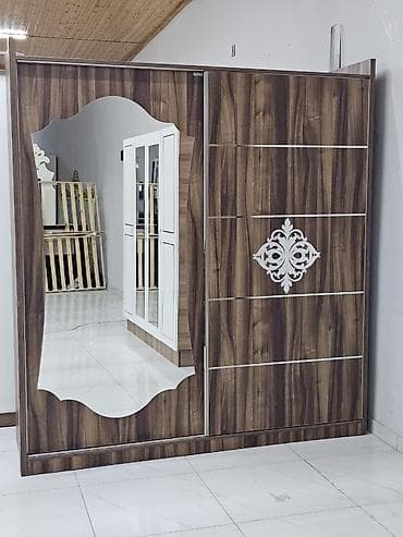 islenmis qapi satiram: ✅Tecili dolab satılır catdirlma daxil 270 AZN. Selıqelı — 1