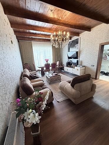 50 mine heyet evleri: İki mərtəbəli müasir həyət evi - Beton hasarlı geniş həyət, avtomatik — 7