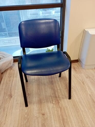 süni güllər: Ofis/konfrans üçün rahat oturacaq stulları işlənmişdir. Stullari Səməd — 5