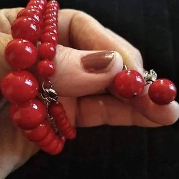 Zərgərlik dəsti və ayrı-ayrı aksessuarlar 1) Qırmızı muncuqlu