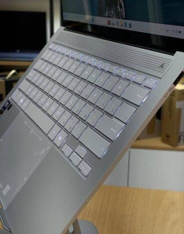 ASUS: ASUS Zenbook – yüngül və güclü ultrabuk - Ekran: nazik çərçivəli — 3