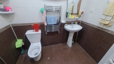 ev alıram: 5 otaqlı, 230 kv. m, Orta təmir — 13