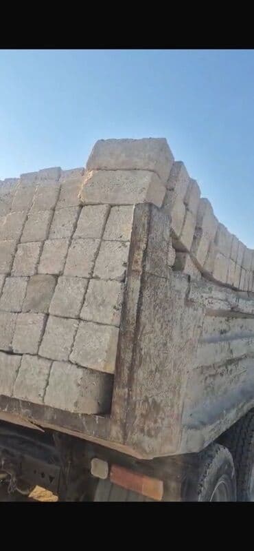 бетонный башмак для забора: Daş 0.65 q 
Çatdırılma pulsuz — 1