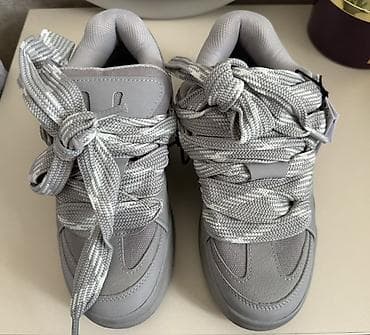 boz krosovkalar qadın üçün: Bershka, Ölçü: 37, rəng - Boz, Yeni — 1