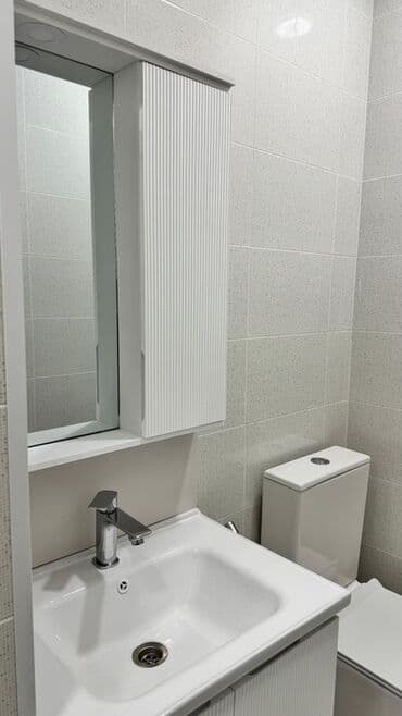 İcarəyə təqdim olunan kommersiya sahəsi - İşıqlı, minimalistik — 11