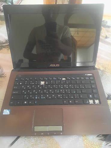 marshall qulaqciq: ASUS noutbuk - Marka/model: ASUS (seriya etiketində K52/K50/K5x xətti — 8