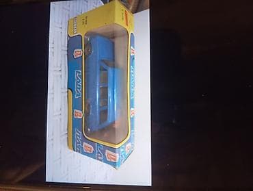 xrustal güldanlar: Məhsul: LADA “Sedan” metal maket avtomobil - Miqyas: 1:43 - Material — 1