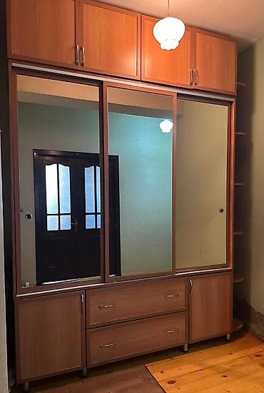 qapi kraskalari: Geniş güzgülü kupe şkaf - Material: ağac teksturalı laminat (isti — 1
