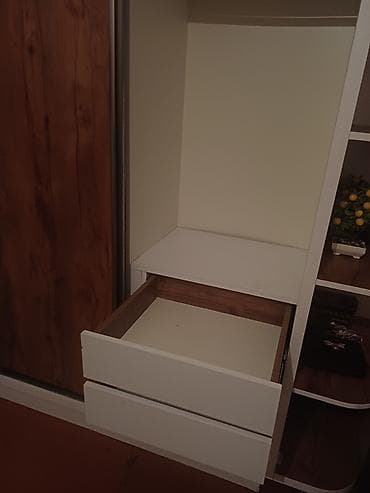 dolab qarderob: 3 qapılı, Güzgülü, Qəhvəyi, Taxta, Kupe, Düz dolab — 7