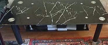 stul kuxna: Jurnal masası, İşlənmiş, Şüşə, Kvadrat masa — 1