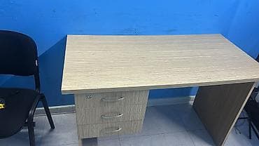 malazya mebel: Toplu ve tek tek de satilir.BOZ masa 40 AZN ideal veziyyetde(230sm — 3