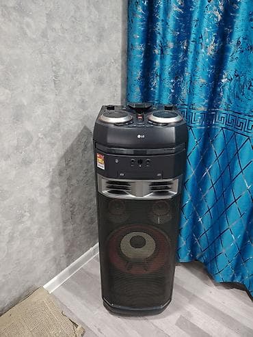 LG audio sistemi – partilər və ev əyləncəsi üçün güclü səs kolonkası lalafo.az -da LG audio sistemi – partilər və ev əyləncəsi üçün güclü səs kolonkası