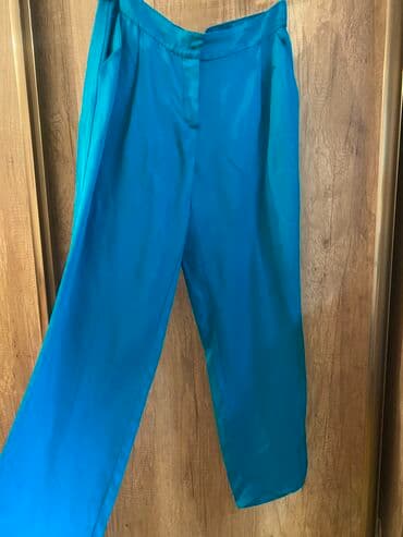 klassik geyim: Firuze rengindedir,Mavi deyilsekide ele gorsenir) olcu-40 Meshur — 2