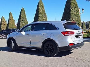киа: Kia Sorento: 2 л | 2015 г. Внедорожник — 4