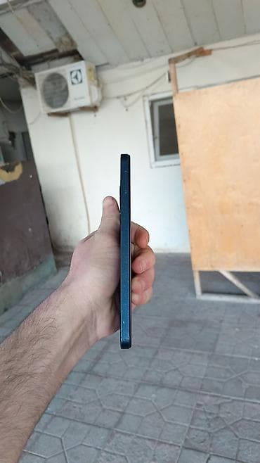 acer 15.6: Infinix Smart 8, 128 GB, rəng - Mavi, Sensor — 4