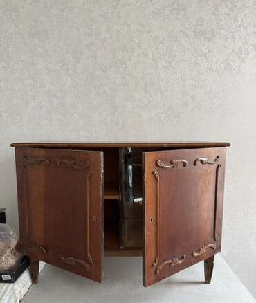 Ev üçün digər mallar: İşlənmiş, Güzgüsüz, Rumıniya — 1