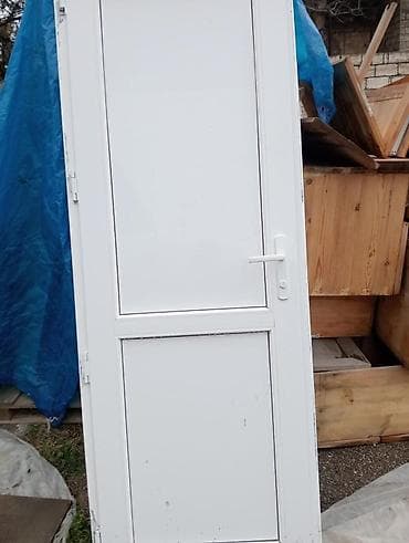 plastik qab: Plastik qapi 5eded
350azn hamisi birlikde
Bineqedi 7172 leli — 1