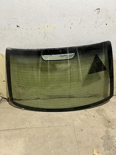 2107 arxa stoplar: BMW arxa şüşə (orijinal, Sekurit Saint-Gobain) - Markalanma: BMW — 3