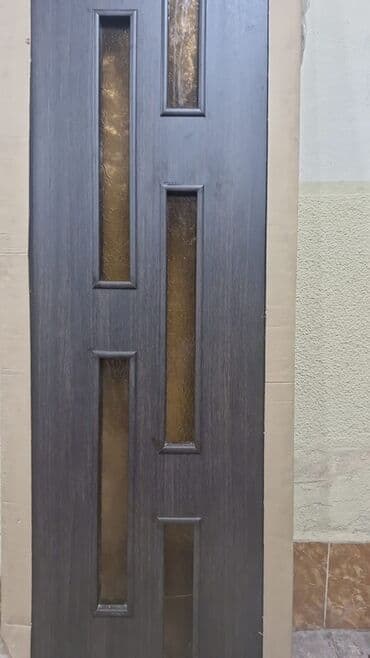 şuşə satışı: 3 eded suseli qapi satilir,yenidir.0506670777 — 2