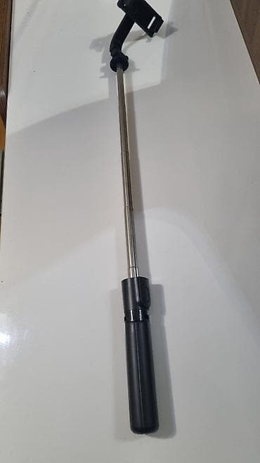 smart box: Bluetooth pultlu 2‑in‑1 selfi çubuğu və mini tripoda çevrilən — 4