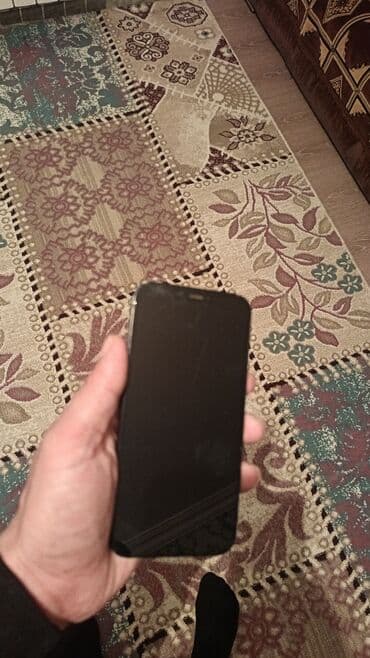 iphon x: IPhone 12, Qara, Face ID — 3