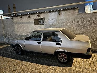 vito disk: Tofaş Şahin sedan - Kuzov: 4 qapılı sedan, gümüşü rəng - Nömrə — 3