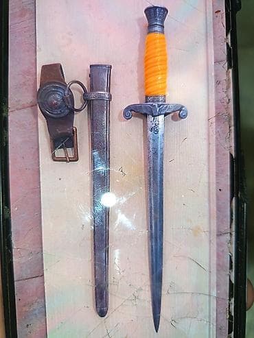 entiq esyalar: Məhsul: Klassik dizaynlı bıçaq-kinişet (xəncər) dəsti Təsvir: - Uzun — 1