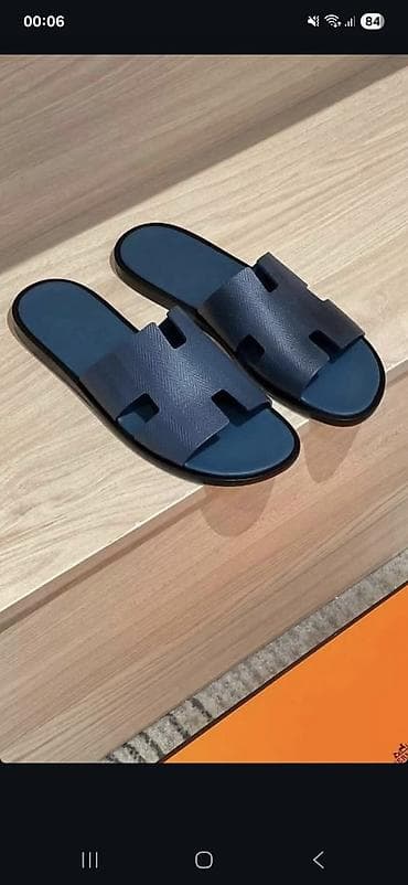 Mavi rəngli kişi/slayder terlikləri - Dizayn: Açıq burunlu, üst