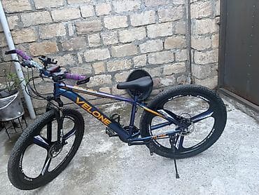 matorlu velosebet: Velone dağ velosipedi - Güclü alüminium tipli gövdə, ikirəng boyama — 2