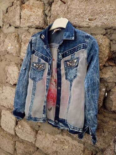 детская рубашка под запонки: Geyimlərin hər biri 50 qəpikdi. Uşaq və yeniyetmələr üçün geyimlər — 31