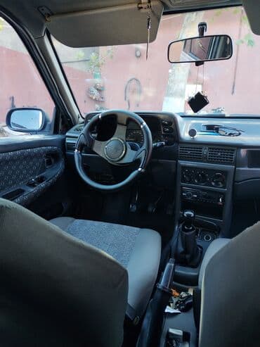 подлокотник для дэу нексия: Daewoo Nexia sedan, gümüşü rəng. Kompakt və geniş salonlu şəhər — 9