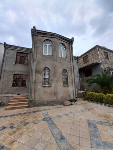 keşlədə satılan həyət evləri: 7 otaqlı, 272 kv. m, Orta təmir — 30