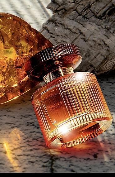 Kosmetika: Amber tonlarında şüşə qablaşdırmada pafyum - Növ: EDP/EDT tipli ətir — 1