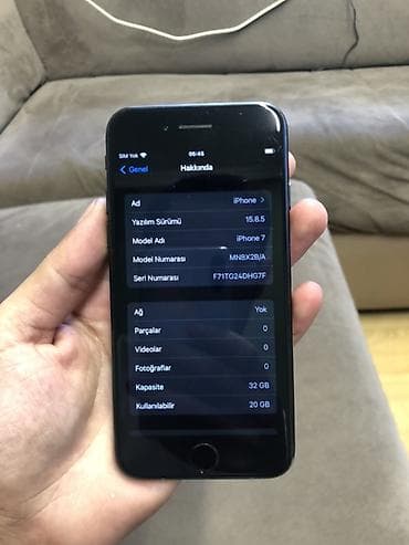 telefon iphone 7: IPhone 7, Qara, Barmaq izi — 6