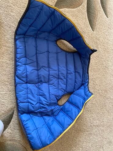 Məktəbli forması: Brend : ORİGİNAL MARİNES. 4-5 yaş. İki üzünə də geyinmək olur. Az — 4